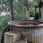 Huize Koempoelan 4* Naarden
